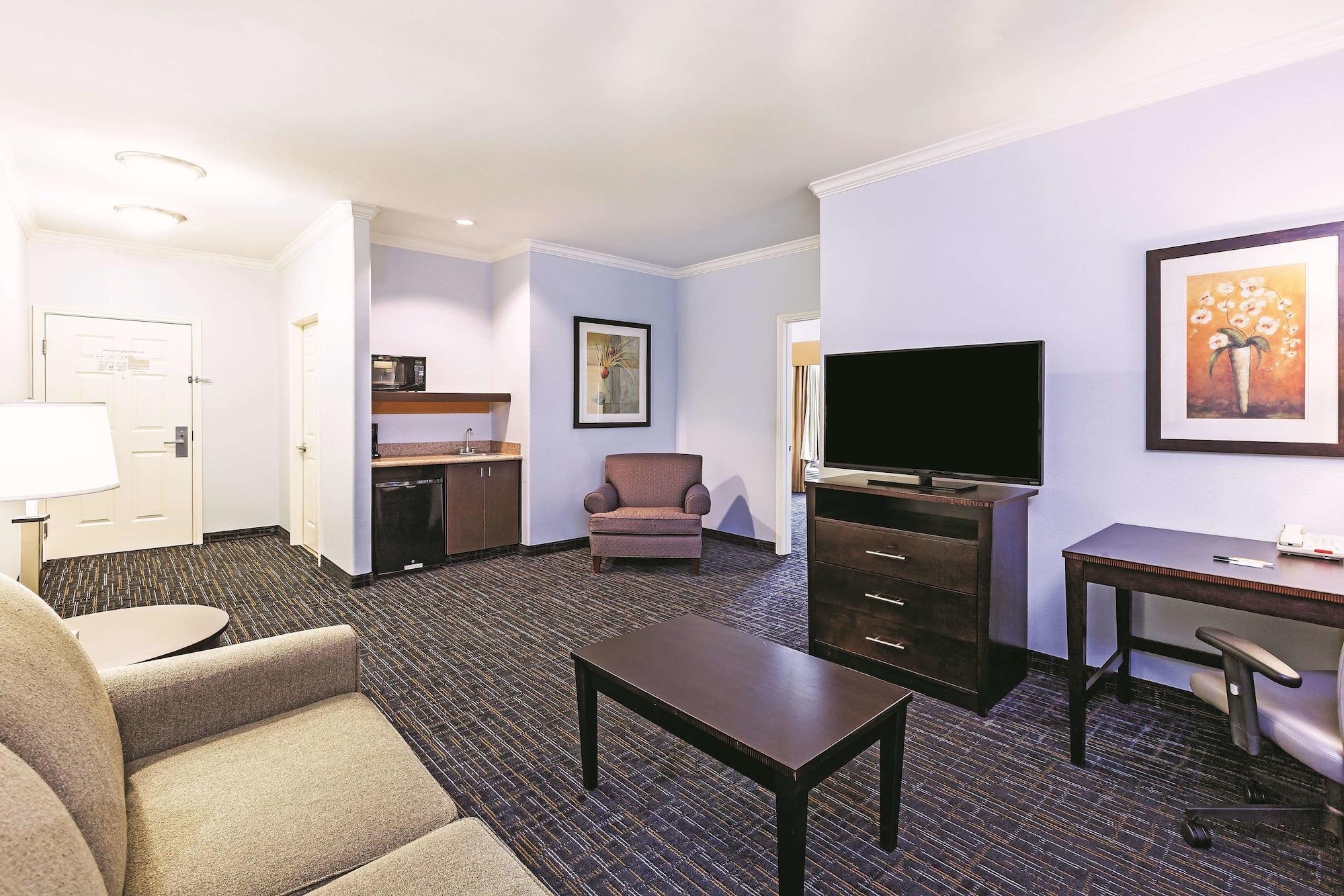 Hotel Sonesta Essential Houston Westchase Exterior foto